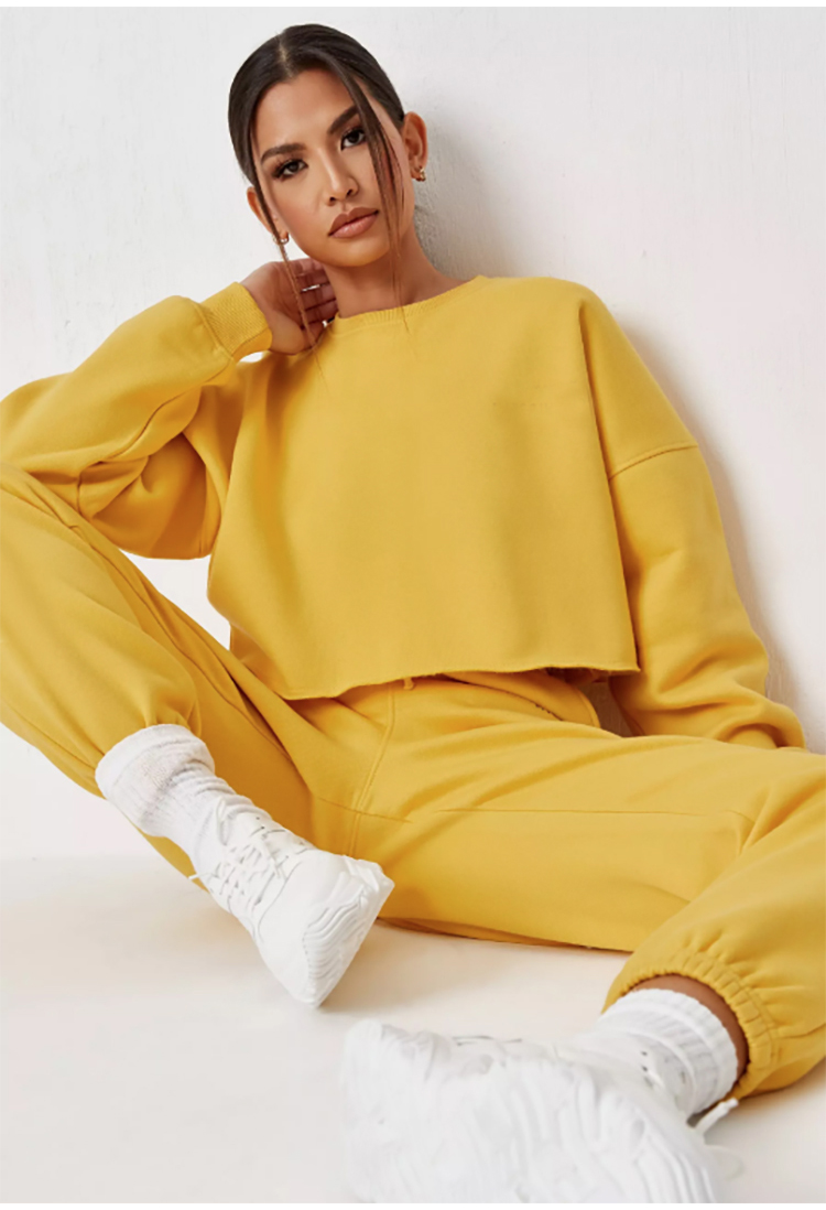 cut-crew-oversize-gold-sweatshirt Crew Crop Sweathshirt